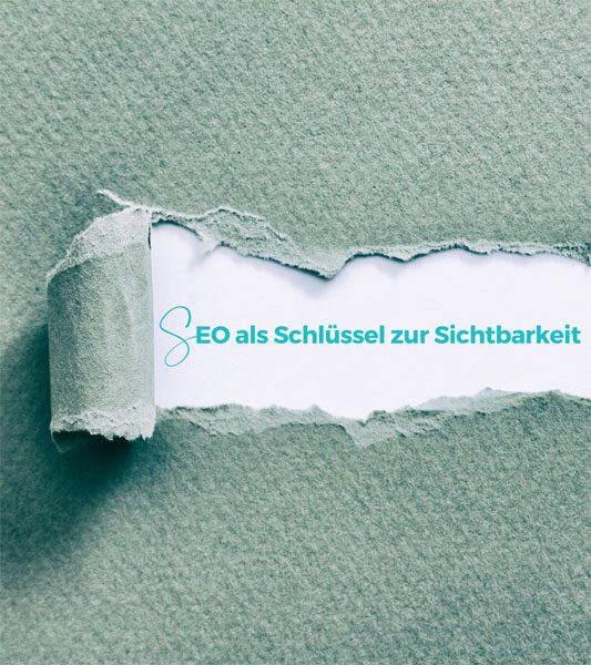 Online gefunden werden mit SEO: Suchmaschinenoptimierung ist ein effektiver Weg, deine Website für Google und andere Suchmaschinen zu optimieren. Was dann geschieht: Deine Inhalte werden von deiner Zielgruppe gesehen und angeklickt. Auf dem Bild ist ein Schnipsel zu sehen mit dem Satz "SEO als Schlüssel zur Sichtbarkeit".